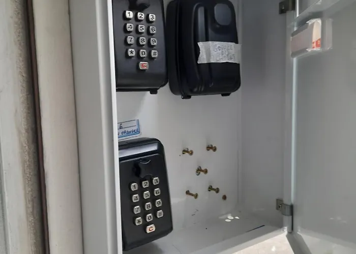 La Goyave De Шоле